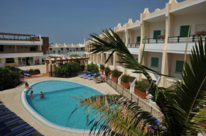 Cala Saracena Resort Salve
